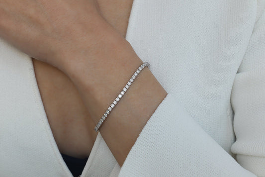 אבן המואסניט- מה ההבדל בינה לבין זרקון/ יהלום אמיתי?