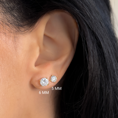 Elisabeth עגילי סוליטר ציפוי זהב