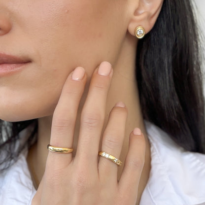 Eleanor עגילי ציפוי זהב